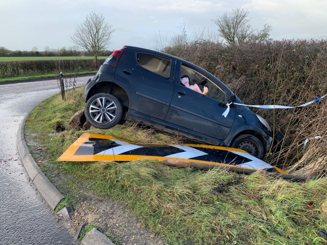A blow up doll has been placed inside an abandoned car crashed at a junction on Mill Land in Swindon, Wilts., in prank locals have found amusing. Release date January 31 2025. Locals have been left amused after a blow-up doll was spotted inside an abandoned car that had crashed into a ditch. The aftermath of the crash, on Mill Lane in Swindon, Wilts, saw a car after the driver allegedly fled - and a blow-up doll placed in the empty seat. Photos of the scene were shared online. Casey Waren-Keel was one of the members of the public who spotted the doll and found it amusing - sharing a snap on the Swindon Community Notice Board.