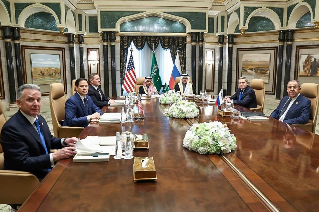 epa11904026 A handout photo made available by the Russian Foreign Ministry Press Service shows Russian Foreign Minister Sergey Lavrov (R) and Russian presidential aide Yury Ushakov (2-R) attending a meeting with US Secretary of State Marco Rubio (2-L), US National Security Advisor Mike Waltz (3-L) and US Middle East envoy Steve Witkoff (L), Saudi Foreign Minister Prince Faisal bin Farhan Al Saud and Saudi National Security Advisor Mosaad bin Mohammad Al-Aiban at Diriyah Palace in Riyadh, Saudi Arabia, 18 February 2025. The agenda of the meeting of the Russian presidential aide Yuri Ushakov, Russian Foreign Minister Sergey Lavrov with American officials in Riyadh on 18 February is devoted to the restoration of the entire range of bilateral relations, as well as the preparation of possible negotiations on the Ukrainian settlement, the Kremlin reported. EPA/RUSSIAN FOREIGN MINISTRY PRESS / HANDOUT HANDOUT EDITORIAL USE ONLY/NO SALES