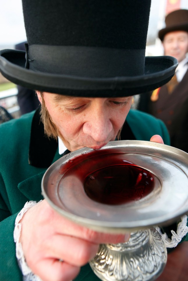 CEEW7C Residents gather for the annual spring festival of Krakelingen in the Flemish village of Geraardsbergen, Belgium