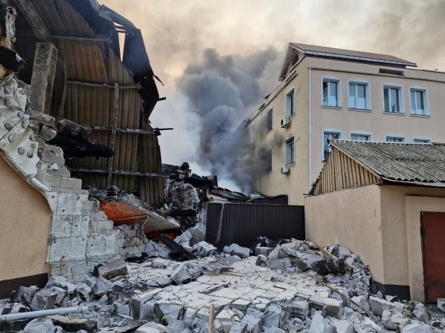 KYIV, UKRAINE - JUNE 10: A view of a destroyed building after a Russian combined attack on June 10, 2025 in Kyiv, Ukraine. On the night of June 10, the Russian army attacked Kyiv with ballistic missiles and drones. Damage was recorded in seven districts of the city: Obolonskyi, Holosiivskyi, Shevchenkivskyi, Solomianskyi, Darnytskyi, Podilskyi, and Desnianskyi. The attack caused fires and damaged residential buildings and cars. Four people were injured. (Photo by Roman Petushkov/Global Images Ukraine via Getty Images)