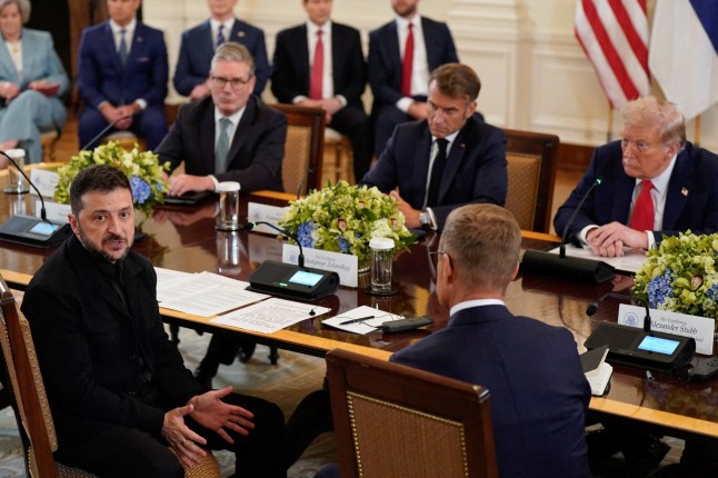 Ukrainian President Volodymyr Zelenskiy speaks during a meeting with U.S. President Donald Trump, French President Emmanuel Macron, British Prime Minister Keir Starmer, and Finland's President Alexander Stubb amid negotiations to end the Russian war in Ukraine, at the White House in Washington, D.C., U.S., August 18, 2025. REUTERS/Alexander Drago TPX IMAGES OF THE DAY