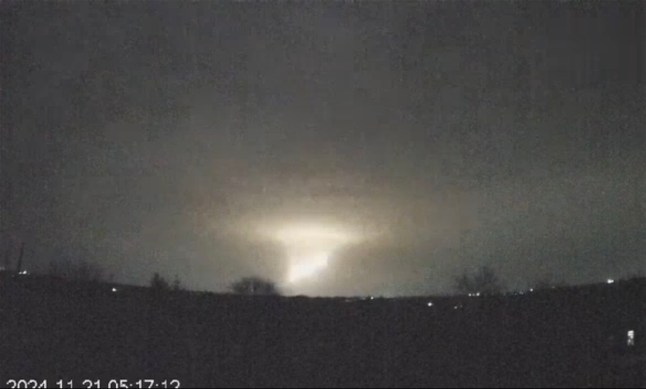 Putin declares global escalation after Western missile strikes on Russia, threatening a ???decisive and mirrored??? response and unveiling the ???unstoppable??? Oreshnik (Hazel) missile. The picture captures the moment Russia used the Oreshnik for the first time to strike Dnipro, Ukraine, on 21 November 2024