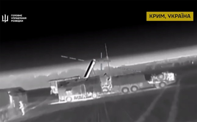 The dramatic moment a Ukrainian drone destroyed a high-valued Russian S-400 air defence system - estimated to be worth up to ?? 960 million - in occupied Crimea. Pictured: S-400 air defence system radar.