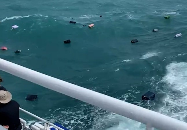 Alice Zamparelli, an Australian tourist in Thailand, captured the moment that dozens of passengers' suitcases floated out to sea during a boat trip