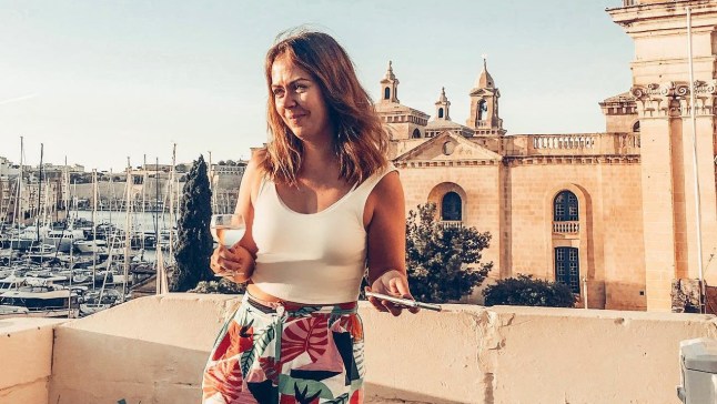 Story from Jam Press (House Sitter Savings) Pictured: Emma in Malta. VIDEO: ?I?m a full-time house-sitter with no rent to pay ? I spend ?200 a MONTH on restaurants instead? A full-time traveller and house-sitter has revealed the incredibly low outgoings she pays each month while living rent-free ? leaving room for her to spend hundreds of pounds on dining out and fun experiences. Emma Truscott has been using an app to source homes looking for a caretaker ? usually to care for pets ? while the owners are away, and has been able to keep up her travels for over three years. The 38-year-old is currently house-sitting in London, but has travelled across the UK and Europe without paying for accommodation. She estimates she saves around ?12,000 a year by not having any bills or rent/mortgage payments ? and that money can instead be used for more fanciful endeavours, including ?195 a month on restaurants. ?The majority of my expenses are spent on fun rather than overheads,? Emma, a freelance travel writer, originally from Cornwall, told Luxury Travel Daily. ?I can eat out more often, shop in the pricier supermarkets and go to concerts or activities that a lot of people can only afford as an occasional treat. ?Without the pressure of big monthly bills, I'm also able to pursue work I genuinely enjoy, take more risks in my freelance business and work fewer hours overall.? Looking back on her 2025 spendings, Emma worked out that she spends just ?22 on bills ? including her phone plan and iCloud storage plan, and ?195 on business expenses, while accommodation cost her just ?86 per month due to the occasional stop gap in her house-sitting itinerary. As for her highest expense? It?s tied with what she spends on her business expenses, with Emma spending an average of ?195 per month on dining out. Meanwhile groceries set her back ?188, with Emma opting to choose more luxury goods, and she spends ?63 on ?fun? ? including going to festivals or other experiences. She also spends more money on shopping these days, racking up an average of ?78 per month on non-essentials, ?54 on essentials, and ?58 on gifts. Her travel costs, unsurprisingly, are where things start to rack up ? with major travel like flights costing her ?148 a month, and day-to-day transport like buses costing ?14 per month. Emma first dabbled with house-sitting in July 2022 during a visit to London, realising she could stay for free in other people?s homes free of charge ? in exchange for keeping things in order, watering the plants, taking out the bins and often caring for pets. She has since made it a full-time endeavour, working remotely as a freelance writer and virtual assistant. Emma said: ?The biggest perks are being able to live like a local in neighbourhoods around the world, see places I didn't know existed, and pay nothing for accommodation. ?To me, there are no cons, and I've had nothing but positive experiences so far. ?I understand it won't be for everyone, but I love living like this. ?It's not exhausting like backpacking ? you're in a comfortable home, you can do a big grocery shop and unpack. ?Sure, there's usually a day or two of travel every month, but that's a small sacrifice to pay. ?Right now, I don't see any perks to staying in one place and spending most of my money on bills. ?I feel like I'm really living ? seeing things, meeting people, and having incredible experiences that will stay with me forever. ?Perhaps I'll be lucky enough to make it to 70 years old and still be house sitting ? what a life I would have had!? Looking ahead to the new year, Emma added: ?I'm planning to use some of the money I'm saving to take more trips outside of house sitting. ?I'd love to spend a month in Sri Lanka, and perhaps think about rescheduling an adventure through South America that I had to cancel in 2020 because of the pandemic.? ENDS EDITOR'S NOTE: Video Usage Licence: (NON-EXCLUSIVE) We have obtained a non-exclusive licence from the copyright holder. A copy of the licence is available on request. Video Restrictions: None.